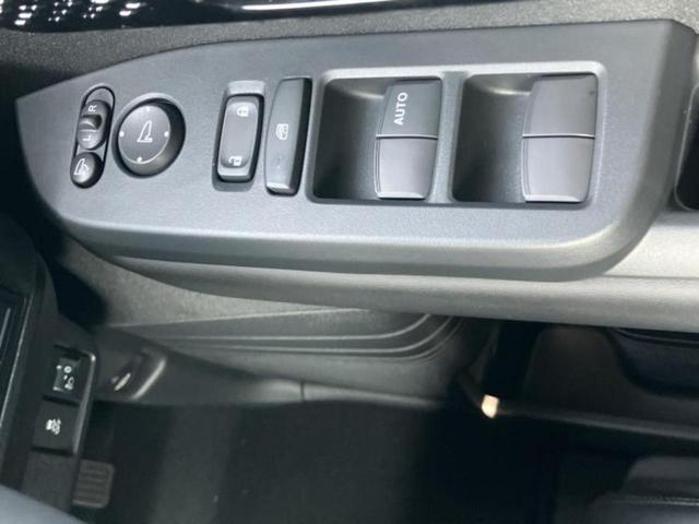 Ｎ－ＢＯＸカスタム ターボブラックスタイル　保証書／純正　８インチ　ナビ／ホンダセンシング／両側電動スライドドア／シートヒーター　前席／車線逸脱防止支援システム／シート　ハーフレザー／登録済未使用車／ヘッドランプ　ＬＥＤ／ＵＳＢジャック　ターボ（26枚目）