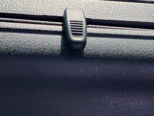 Ｎ－ＢＯＸカスタム ターボブラックスタイル　保証書／純正　８インチ　ナビ／ホンダセンシング／両側電動スライドドア／シートヒーター　前席／車線逸脱防止支援システム／シート　ハーフレザー／登録済未使用車／ヘッドランプ　ＬＥＤ／ＵＳＢジャック　ターボ（43枚目）