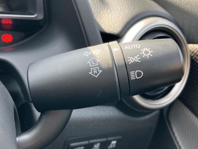 MAZDA2 15Sプロアクティブ 新品タイヤ/保証書/純正 SDナビ/衝突安全装置/シートヒーター/360°ビューモニター/車線逸脱防止支援システム/ドライブレコーダー 前後/ヘッドランプ LED/Bluetooth接続 ワンオーナー(15枚目)