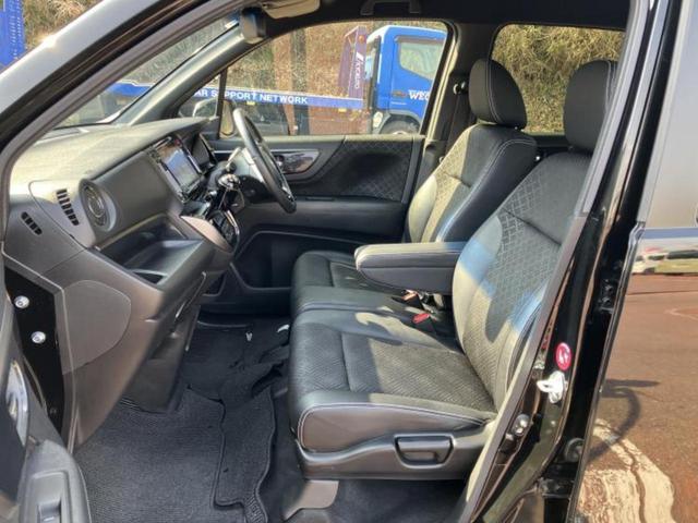 Ｎ－ＷＧＮカスタム ＳＳパッケージ　新品タイヤ／保証書／純正　８インチ　ＳＤナビ／衝突安全装置／シート　ハーフレザー／ヘッドランプ　ＬＥＤ／ＵＳＢジャック／Ｂｌｕｅｔｏｏｔｈ接続／ＥＴＣ／ＥＢＤ付ＡＢＳ／横滑り防止装置　バックカメラ（6枚目）