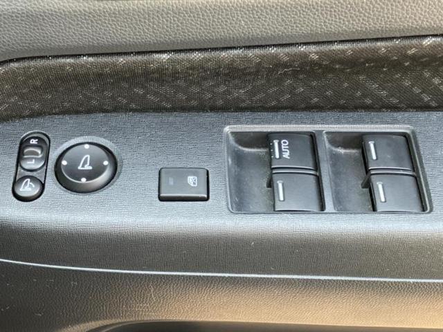 Ｎ－ＷＧＮカスタム ＳＳパッケージ　新品タイヤ／保証書／純正　８インチ　ＳＤナビ／衝突安全装置／シート　ハーフレザー／ヘッドランプ　ＬＥＤ／ＵＳＢジャック／Ｂｌｕｅｔｏｏｔｈ接続／ＥＴＣ／ＥＢＤ付ＡＢＳ／横滑り防止装置　バックカメラ（26枚目）