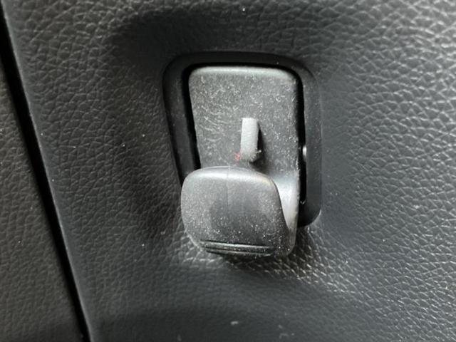 Ｎ－ＷＧＮカスタム ＳＳパッケージ　新品タイヤ／保証書／純正　８インチ　ＳＤナビ／衝突安全装置／シート　ハーフレザー／ヘッドランプ　ＬＥＤ／ＵＳＢジャック／Ｂｌｕｅｔｏｏｔｈ接続／ＥＴＣ／ＥＢＤ付ＡＢＳ／横滑り防止装置　バックカメラ（39枚目）