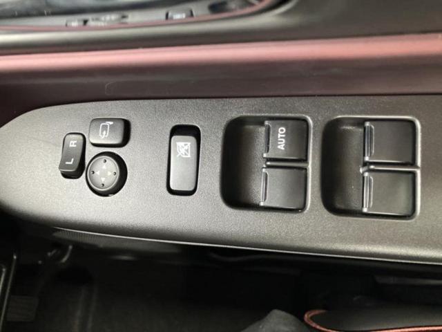 スペーシアカスタム ハイブリッドＸＳ　保証書／純正　９インチ　メモリーナビ／セーフティサポート（スズキ）／両側電動スライドドア／シートヒーター　前席／全方位モニター／車線逸脱防止支援システム／登録済未使用車／ヘッドランプ　ＬＥＤ（27枚目）