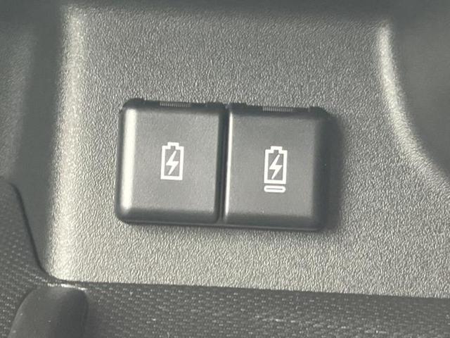 スペーシアカスタム ハイブリッドＸＳ　保証書／純正　９インチ　メモリーナビ／セーフティサポート（スズキ）／両側電動スライドドア／シートヒーター　前席／全方位モニター／車線逸脱防止支援システム／登録済未使用車／ヘッドランプ　ＬＥＤ（36枚目）