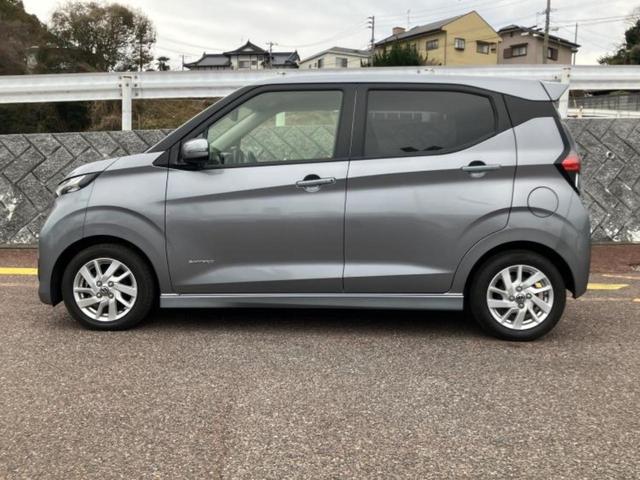 デイズ ハイウェイスターＸプロパイロットエディション　新品タイヤ／保証書／純正　ＳＤナビ／エマージェンシーブレーキ／全方位モニター／車線逸脱防止支援システム／プロパイロット／ドライブレコーダー　社外／ヘッドランプ　ＬＥＤ／Ｂｌｕｅｔｏｏｔｈ接続　禁煙車（2枚目）