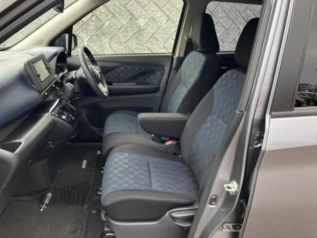 デイズ ハイウェイスターＸプロパイロットエディション　新品タイヤ／保証書／純正　ＳＤナビ／エマージェンシーブレーキ／全方位モニター／車線逸脱防止支援システム／プロパイロット／ドライブレコーダー　社外／ヘッドランプ　ＬＥＤ／Ｂｌｕｅｔｏｏｔｈ接続　禁煙車（6枚目）