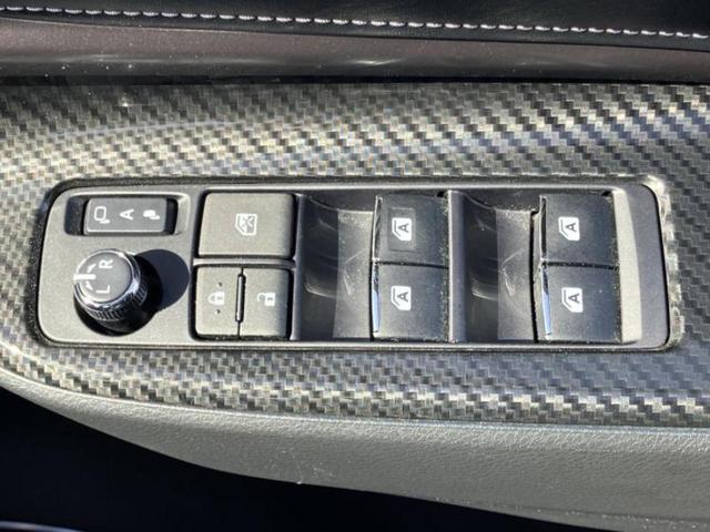 ハリアー エレガンスGRスポーツ 新品タイヤ/保証書/純正 9インチ SDナビ/トヨタセーフティセンス/車線逸脱防止支援システム/シート ハーフレザー/ヘッドランプ LED/Bluetooth接続/ETC/EBD付ABS バックカメラ(28枚目)