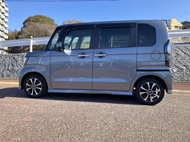 Ｎ－ＢＯＸカスタム Ｇ・Ｌホンダセンシング　新品タイヤ／保証書／純正　８インチ　ＳＤナビ／電動スライドドア／ドライブレコーダー　前後／ヘッドランプ　ＬＥＤ／ＵＳＢジャック／Ｂｌｕｅｔｏｏｔｈ接続／ＥＴＣ／ＥＢＤ付ＡＢＳ／横滑り防止装置　禁煙車（2枚目）