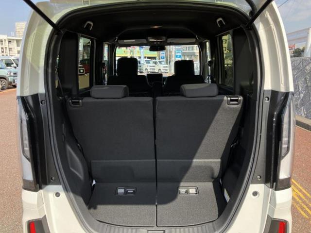 N-BOXカスタム ブラックスタイル 保証書/純正 8インチ ナビ/ホンダセンシング/両側電動スライドドア/シートヒーター 前席/車線逸脱防止支援システム/登録済未使用車/ヘッドランプ LED/Bluetooth接続/EBD付ABS(8枚目)