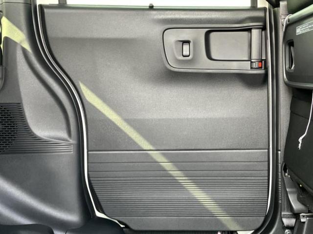 N-BOXカスタム ブラックスタイル 保証書/純正 8インチ ナビ/ホンダセンシング/両側電動スライドドア/シートヒーター 前席/車線逸脱防止支援システム/登録済未使用車/ヘッドランプ LED/Bluetooth接続/EBD付ABS(23枚目)