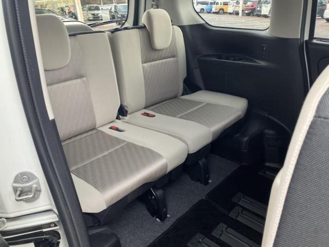 セレナ ハイウェイスターVセレクション2 保証書/純正 SDナビ/フリップダウンモニター 純正 11インチ/インテリジェントルームミラー/エマージェンシーブレーキ/両側電動スライドドア/アラウンドビューモニター/車線逸脱防止支援システム(6枚目)