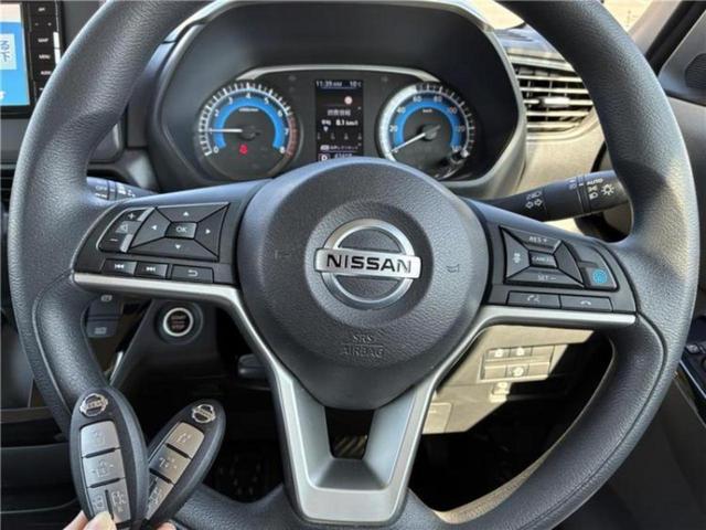 ルークス ハイウェイスターXプロパイロットエディション 新品タイヤ/保証書/社外 SDナビ/衝突安全装置/両側電動スライドドア/シートヒーター 前席/全方位モニター/車線逸脱防止支援システム/ドライブレコーダー 360°/ヘッドランプ LED 全周囲カメラ(12枚目)