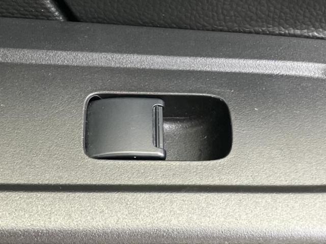 �ԑI�тɂ͂��Y�݂������̂ł��I��̓I�ȍw���܂ł͌������Ă��Ȃ����ǎԂ͋C�ɂȂ�Ƃ������q�l���劽�}�ł��I���񒆌Îԍw���̑����̂���`���������Ă��������I