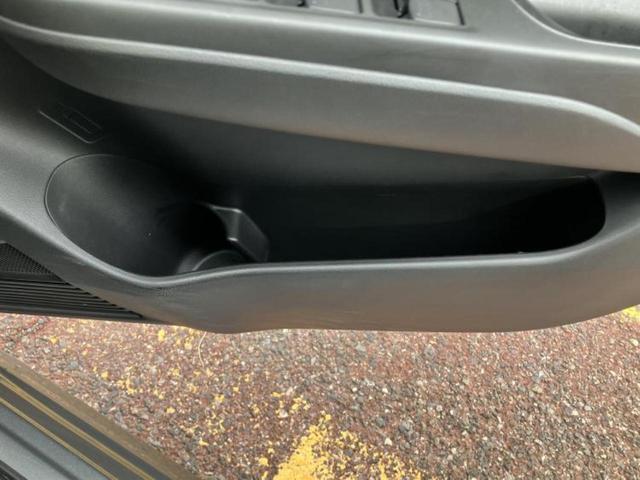 スイフト ハイブリッドＭＸ　保証書／純正　９インチ　ＳＤナビ／セーフティサポート（スズキ）／シートヒーター　前席／全方位モニター用カメラ／車線逸脱防止支援システム／ドライブレコーダー　前後／ヘッドランプ　ＬＥＤ　全周囲カメラ（35枚目）