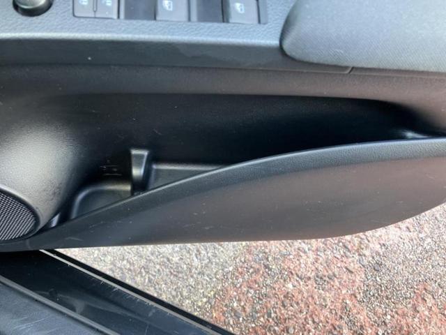 シエンタ Ｇクエロ　新品タイヤ／保証書／純正　９インチ　ＳＤナビ／トヨタセーフティセンス／両側電動スライドドア／パノラミックビューモニター／車線逸脱防止支援システム／ヘッドランプ　ＬＥＤ／Ｂｌｕｅｔｏｏｔｈ接続　禁煙車（37枚目）