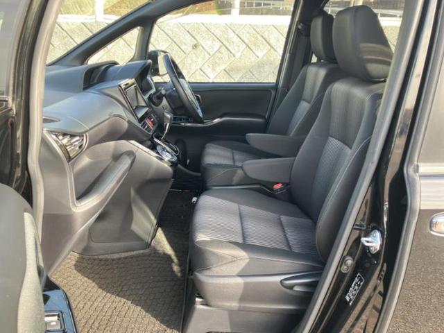 ノア Ｓｉ　保証書／純正　ＳＤナビ／電動スライドドア／ヘッドランプ　ＬＥＤ／ＵＳＢジャック／Ｂｌｕｅｔｏｏｔｈ接続／ＥＴＣ／ＥＢＤ付ＡＢＳ／横滑り防止装置／アイドリングストップ／バックモニター／フルセグＴＶ（7枚目）