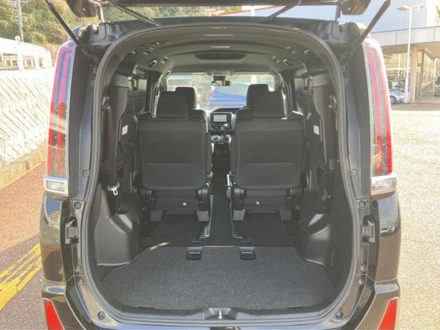 ノア Ｓｉ　保証書／純正　ＳＤナビ／電動スライドドア／ヘッドランプ　ＬＥＤ／ＵＳＢジャック／Ｂｌｕｅｔｏｏｔｈ接続／ＥＴＣ／ＥＢＤ付ＡＢＳ／横滑り防止装置／アイドリングストップ／バックモニター／フルセグＴＶ（21枚目）