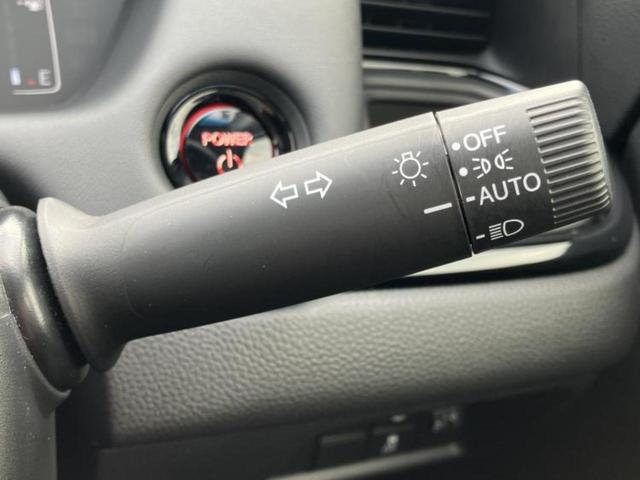 フィット ｅＨＥＶカーサ　保証書／純正　ＨＤＤナビ／衝突安全装置／シートヒーター／車線逸脱防止支援システム／ヘッドランプ　ＬＥＤ／ＵＳＢジャック／Ｂｌｕｅｔｏｏｔｈ接続／ＥＴＣ２．０／ＥＢＤ付ＡＢＳ／横滑り防止装置（16枚目）