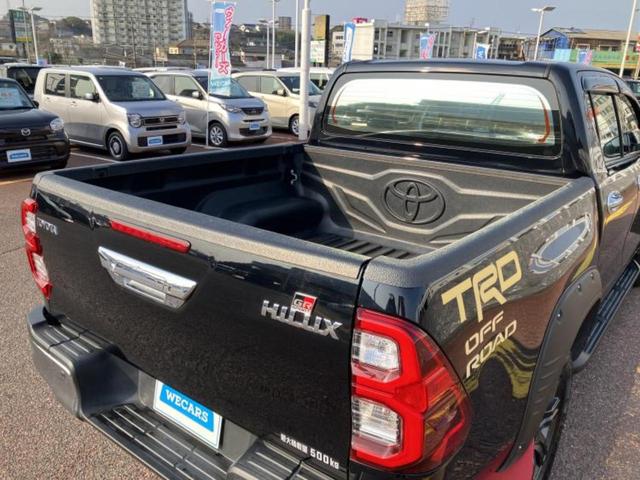 ハイラックス ４ＷＤ　Ｚ　保証書／社外　ＳＤナビ／衝突安全装置／車線逸脱防止支援システム／ドライブレコーダー　社外／ヘッドランプ　ＬＥＤ／ＵＳＢジャック／ＥＴＣ／ＥＢＤ付ＡＢＳ／横滑り防止装置／クルーズコントロール　４ＷＤ（8枚目）