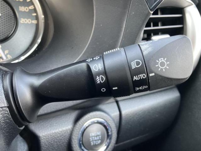 ハイラックス ４ＷＤ　Ｚ　保証書／社外　ＳＤナビ／衝突安全装置／車線逸脱防止支援システム／ドライブレコーダー　社外／ヘッドランプ　ＬＥＤ／ＵＳＢジャック／ＥＴＣ／ＥＢＤ付ＡＢＳ／横滑り防止装置／クルーズコントロール　４ＷＤ（16枚目）