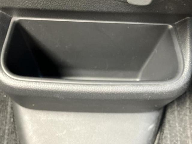 Ｎ－ＢＯＸカスタム ヒョウジュン　新品タイヤ／保証書／ホンダセンシング／電動スライドドア／シートヒーター　前席／車線逸脱防止支援システム／ヘッドランプ　ＬＥＤ／ＵＳＢジャック／ＥＢＤ付ＡＢＳ／アイドリングストップ／禁煙車　ワンオーナー（33枚目）