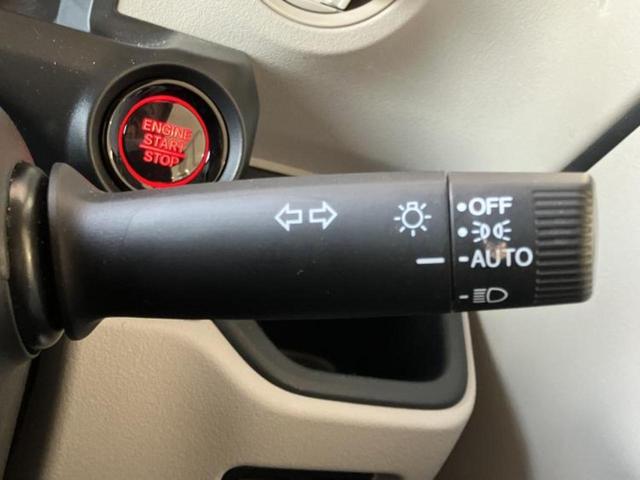 Ｎ－ＢＯＸ ヒョウジュン　新品タイヤ／保証書／ホンダセンシング／電動スライドドア／車線逸脱防止支援システム／ヘッドランプ　ＬＥＤ／ＵＳＢジャック／ＥＢＤ付ＡＢＳ／アイドリングストップ／禁煙車／エアバッグ　運転席　レーンアシスト（11枚目）