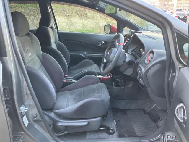 ノート ｅパワーニスモ　保証書／純正　ＳＤナビ／インテリジェントルームミラー／衝突安全装置／アラウンドビューモニター／車線逸脱防止支援システム／ドライブレコーダー　純正／ヘッドランプ　ＬＥＤ／Ｂｌｕｅｔｏｏｔｈ接続　ドラレコ（4枚目）