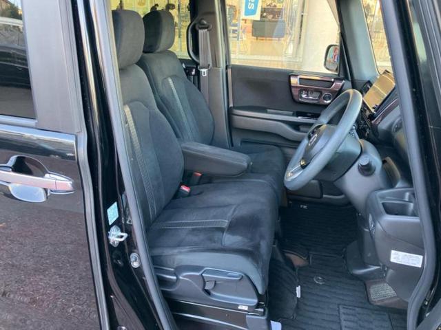 Ｎ－ＢＯＸカスタム Ｇ・Ｌホンダセンシング　新品タイヤ／保証書／純正　８インチ　ＳＤナビ／ホンダセンシング／両側電動スライドドア／シートヒーター　前席／車線逸脱防止支援システム／ドライブレコーダー　前後／ヘッドランプ　ＬＥＤ／ＵＳＢジャック（4枚目）