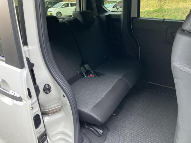 Ｎ－ＢＯＸカスタム ヒョウジュン　保証書／ホンダセンシング／電動スライドドア／シートヒーター　前席／ＥＢＤ付ＡＢＳ／横滑り防止装置／禁煙車／エアバッグ　運転席／エアバッグ　助手席／パワーウインドウ／エンジンスタートボタン（5枚目）