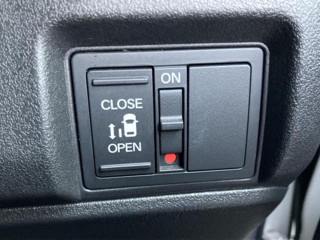 Ｎ－ＢＯＸカスタム ヒョウジュン　保証書／ホンダセンシング／電動スライドドア／シートヒーター　前席／ＥＢＤ付ＡＢＳ／横滑り防止装置／禁煙車／エアバッグ　運転席／エアバッグ　助手席／パワーウインドウ／エンジンスタートボタン（15枚目）