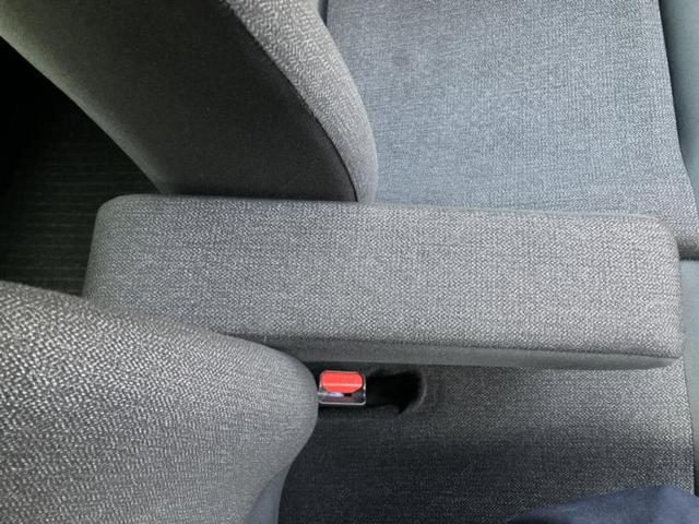 Ｎ－ＢＯＸカスタム ヒョウジュン　保証書／ホンダセンシング／電動スライドドア／シートヒーター　前席／ＥＢＤ付ＡＢＳ／横滑り防止装置／禁煙車／エアバッグ　運転席／エアバッグ　助手席／パワーウインドウ／エンジンスタートボタン（27枚目）