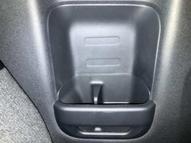 Ｎ－ＢＯＸカスタム ヒョウジュン　保証書／ホンダセンシング／電動スライドドア／シートヒーター　前席／ＥＢＤ付ＡＢＳ／横滑り防止装置／禁煙車／エアバッグ　運転席／エアバッグ　助手席／パワーウインドウ／エンジンスタートボタン（40枚目）