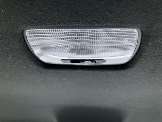 Ｎ－ＢＯＸカスタム ヒョウジュン　保証書／ホンダセンシング／電動スライドドア／シートヒーター　前席／ＥＢＤ付ＡＢＳ／横滑り防止装置／禁煙車／エアバッグ　運転席／エアバッグ　助手席／パワーウインドウ／エンジンスタートボタン（44枚目）