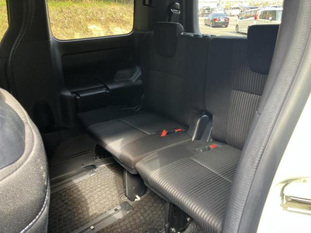 ヴォクシー ハイブリッドＺＳ　保証書／純正　１０インチ　ＳＤナビ／衝突安全装置／電動スライドドア／シートヒーター　前席／車線逸脱防止支援システム／ドライブレコーダー　前後／ヘッドランプ　ＬＥＤ／ＵＳＢジャック　衝突被害軽減システム（19枚目）