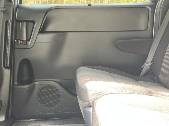 ヴォクシー ハイブリッドＺＳ　保証書／純正　１０インチ　ＳＤナビ／衝突安全装置／電動スライドドア／シートヒーター　前席／車線逸脱防止支援システム／ドライブレコーダー　前後／ヘッドランプ　ＬＥＤ／ＵＳＢジャック　衝突被害軽減システム（23枚目）