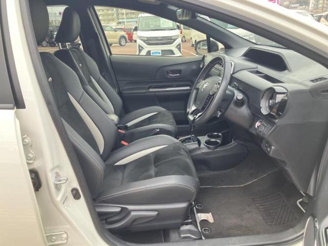 アクア Ｇ　ＧＲスポーツ　保証書／社外　ＳＤナビ／衝突安全装置／シートヒーター　前席／車線逸脱防止支援システム／シート　ハーフレザー／ドライブレコーダー　前後／ヘッドランプ　ＬＥＤ／Ｂｌｕｅｔｏｏｔｈ接続／ＥＴＣ　バックカメラ（4枚目）