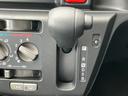Ｌ　新品タイヤ／保証書／ＡＢＳ／横滑り防止装置／アイドリングストップ／禁煙車／エアバッグ　運転席／エアバッグ　助手席／パワーウインドウ／パワーステアリング／オートライト／マニュアルエアコン／取扱説明書（13枚目）
