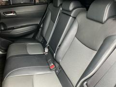 ＷＥＣＡＲＳでは各商談席に大型モニターをご用意しております！見やすい大画面でゆったりと全国の在庫をご覧いただけます！是非ご来店お待ちしております！ 7