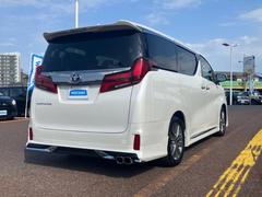 �����Ź�ޤ�Ÿ�����Ƥ���ΤǤɤ��Ǥ⤪���󤻤���ǽ�Ǥ������μ֤����ˤʤ뤱�ɱ��������顦�����������ɬ�פϤ���ޤ��󡪢�����Φ����ɬ�פǤ��� 3