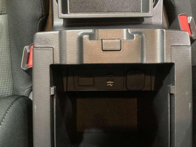 ＣＸ－５ ２．２　ＸＤ　プロアクティブ　ディーゼルターボ　４ＷＤ　電動リフトゲート全方位モニターナビＴＶ　オートトランク　地デジフルセグＴＶ　Ｉストップ　クルコン　ナビ・ＴＶ　アドバンスドキー　パワーシート　盗難防止システム　ＡＷＤ　キーレスエントリー　リアカメラ（35枚目）