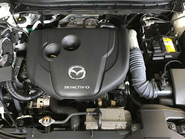 ＣＸ－５ ２．２　ＸＤ　ブラックトーンエディション　ディーゼルターボ　アダプティブクルーズコントロール全方位モ　アドバンスドキー　クリアランスソナー　ＥＴＣ　運転席パワーシート　前席シートヒーター　ターボ　ＤＳＣ　ナビＴＶ　バックカメラ　盗難防止装置　キーフリー（10枚目）