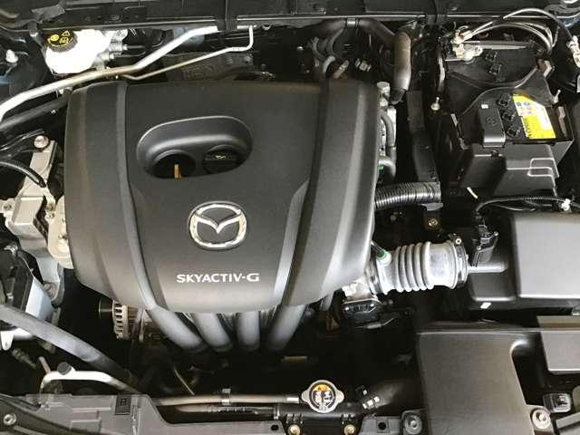 ＭＡＺＤＡ３セダン １．５　１５Ｓ　ツーリング　アダプティブクルーズコントロールバックモ　レーダークルーズ　スマートブレーキサポート　クリアランスソナー　ＤＶＤ　ナビ＆ＴＶ　ＥＴＣ　バックカメラ　メモリーナビ　フルセグＴＶ　オートマチックハイビーム（12枚目）