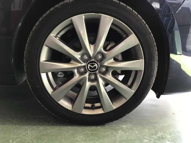 ＭＡＺＤＡ３セダン １．５　１５Ｓ　ツーリング　アダプティブクルーズコントロールバックモ　レーダークルーズ　スマートブレーキサポート　クリアランスソナー　ＤＶＤ　ナビ＆ＴＶ　ＥＴＣ　バックカメラ　メモリーナビ　フルセグＴＶ　オートマチックハイビーム（16枚目）