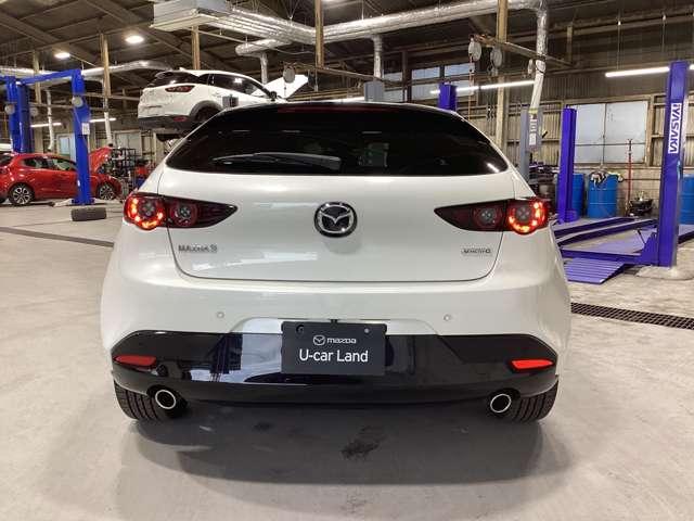 MAZDA3ファストバック 1.5 15S ツーリング 2カメラドラレコアダプティブクルーズコン フルセグテレビ クルーズコントロール コーナーセンサー DVD ETC車載器 横滑り防止システム イモビ エアコン アルミホイール カーテンエアバッグ ABS(10枚目)