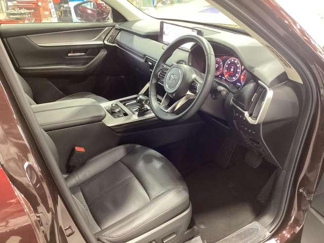 CX-80 3.3 XD Lパッケージ ディーゼルターボ 当社デモアップ車パノラマルーフアダプティ アルミホイール フルセグTV 電動リアゲート パワーシート スマートキー アイドリングストップ オートマチックハイビーム アダプティブクルーズコントロール(13枚目)