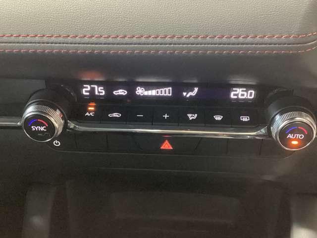 ＭＡＺＤＡ３ファストバック １．８　ＸＤ　ブラックトーンエディション　ディーゼルターボ　２カメラドラレコアダプティブクルーズコン　フルセグＴＶ　レーダークルーズコントロール　スマートキー　エアバック　ＡＷ　オートハイビーム　ＥＴＣ　フルオートエアコン　バックカメラ　キーフリー（8枚目）