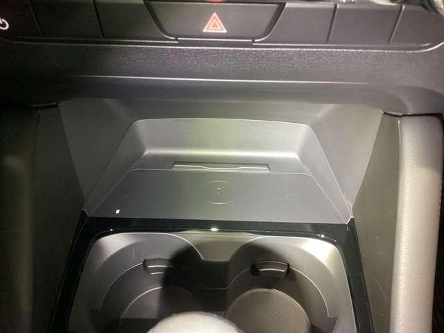 ＭＡＺＤＡ３ファストバック １．８　ＸＤ　ブラックトーンエディション　ディーゼルターボ　２カメラドラレコアダプティブクルーズコン　フルセグＴＶ　レーダークルーズコントロール　スマートキー　エアバック　ＡＷ　オートハイビーム　ＥＴＣ　フルオートエアコン　バックカメラ　キーフリー（9枚目）