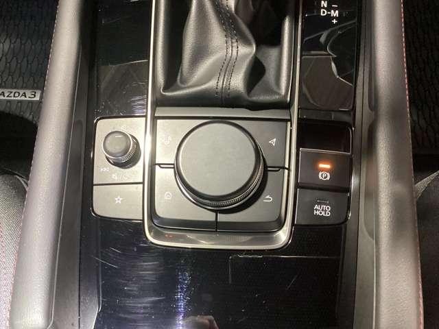 ＭＡＺＤＡ３ファストバック １．８　ＸＤ　ブラックトーンエディション　ディーゼルターボ　２カメラドラレコアダプティブクルーズコン　フルセグＴＶ　レーダークルーズコントロール　スマートキー　エアバック　ＡＷ　オートハイビーム　ＥＴＣ　フルオートエアコン　バックカメラ　キーフリー（13枚目）