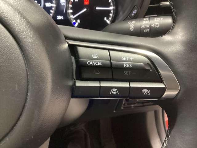 ＭＡＺＤＡ３ファストバック １．８　ＸＤ　ブラックトーンエディション　ディーゼルターボ　２カメラドラレコアダプティブクルーズコン　フルセグＴＶ　レーダークルーズコントロール　スマートキー　エアバック　ＡＷ　オートハイビーム　ＥＴＣ　フルオートエアコン　バックカメラ　キーフリー（18枚目）