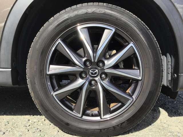 CX-5 2.2 XD Lパッケージ ディーゼルターボ 4WD 2カメラドラレコアダプティブクルーズコン パワーバックゲート オートクルーズ エアコン リアカメラ キーフリー 電動パワーシート アイストップ ターボ TVナビ アドバンスキー アルミホイール ABS(9枚目)